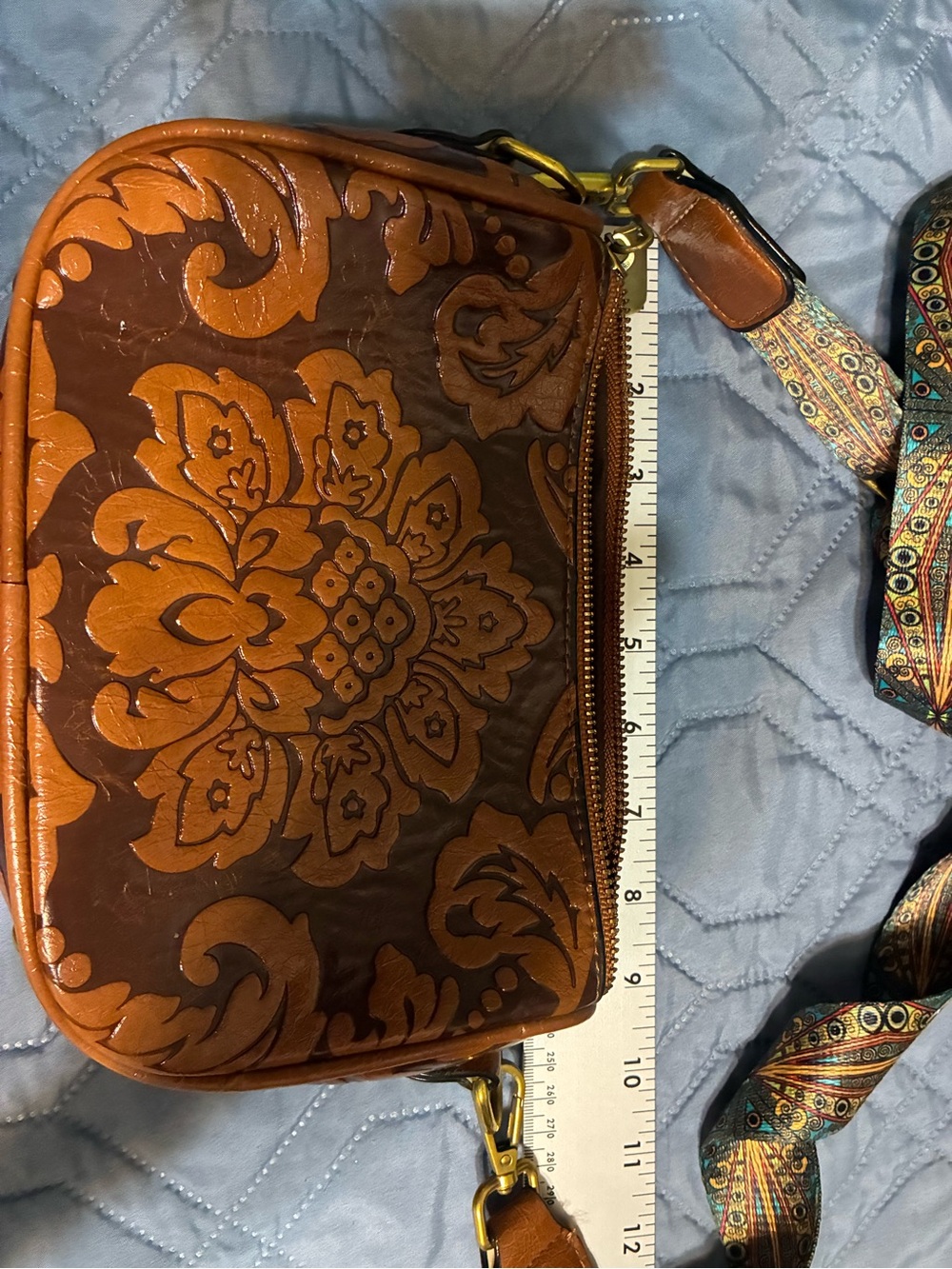 Artisan Tooled Leather Crossbody Bag with Patterned Strap - Brown - Picture 8 of 8